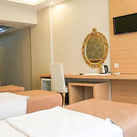 Start Hotel Antalya Bagian luar foto