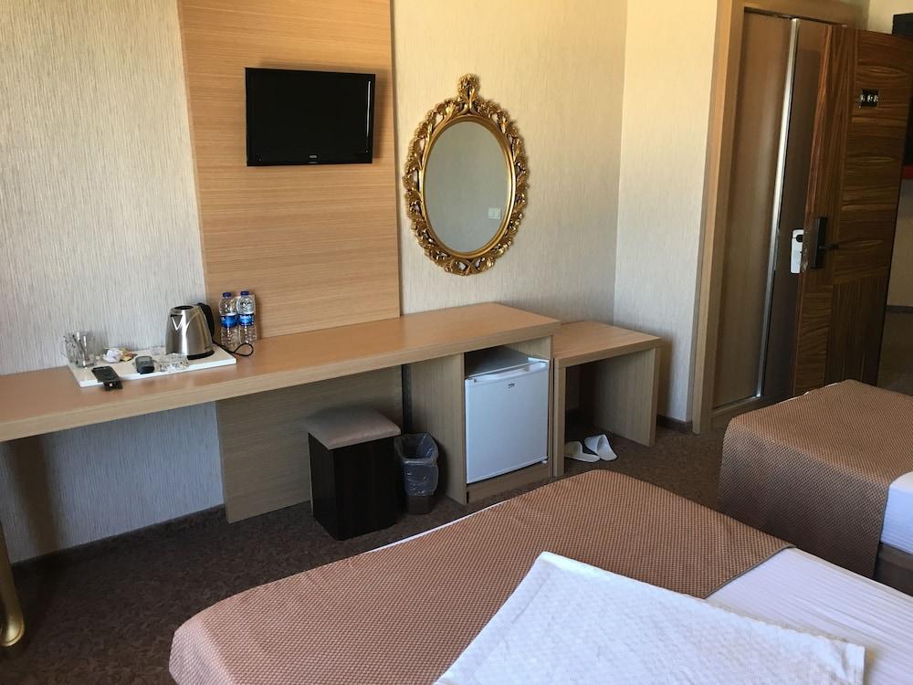 Start Hotel Antalya Bagian luar foto
