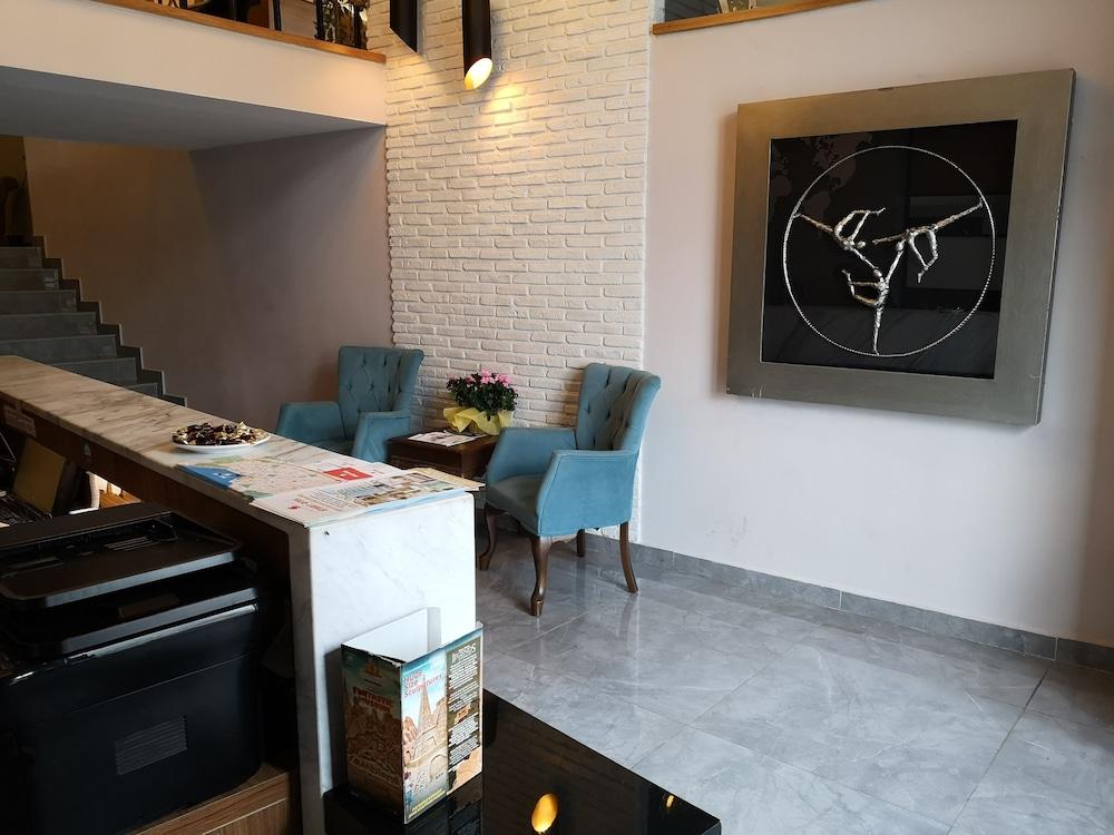 Start Hotel Antalya Bagian luar foto