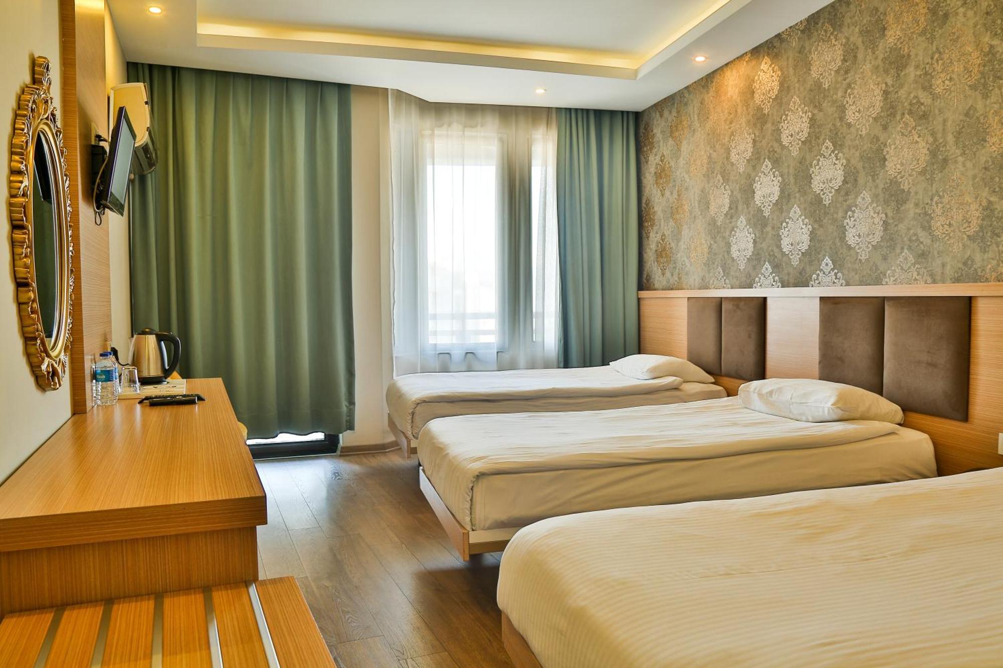Start Hotel Antalya Bagian luar foto