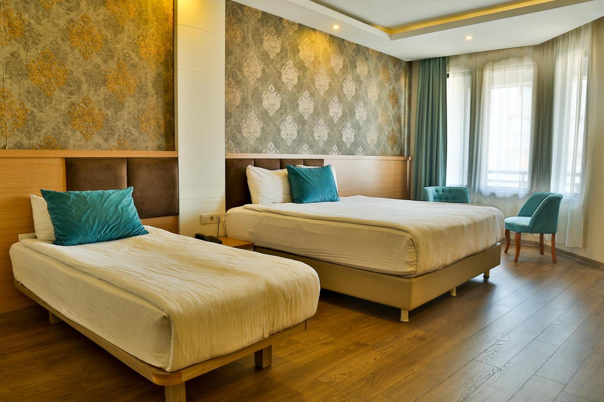 Start Hotel Antalya Bagian luar foto